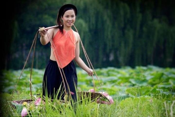 4 kiểu áo sơ mi dìm dáng, xỉn - Cảm hứng video marketing từ Hotspot Matrix